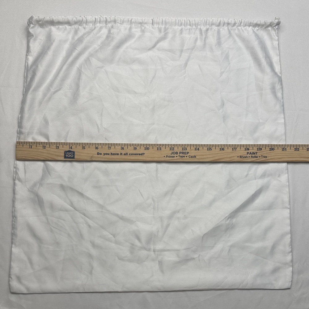 Michael Kors White Satin dust Bag drawstring travel and storage with FLAWS READ - Picture 6 of 6